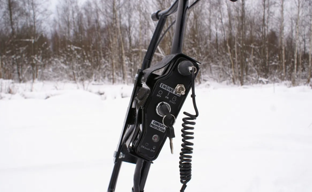 Мотобуксировщик БТС «МАЛЕК» 380/7 БЕЗ э/зап. Б/У в Чите