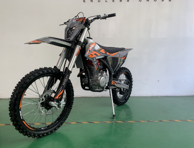 Мотоцикл JHLMOTO JHL LX4 CB300RL (175FMN) в Чите