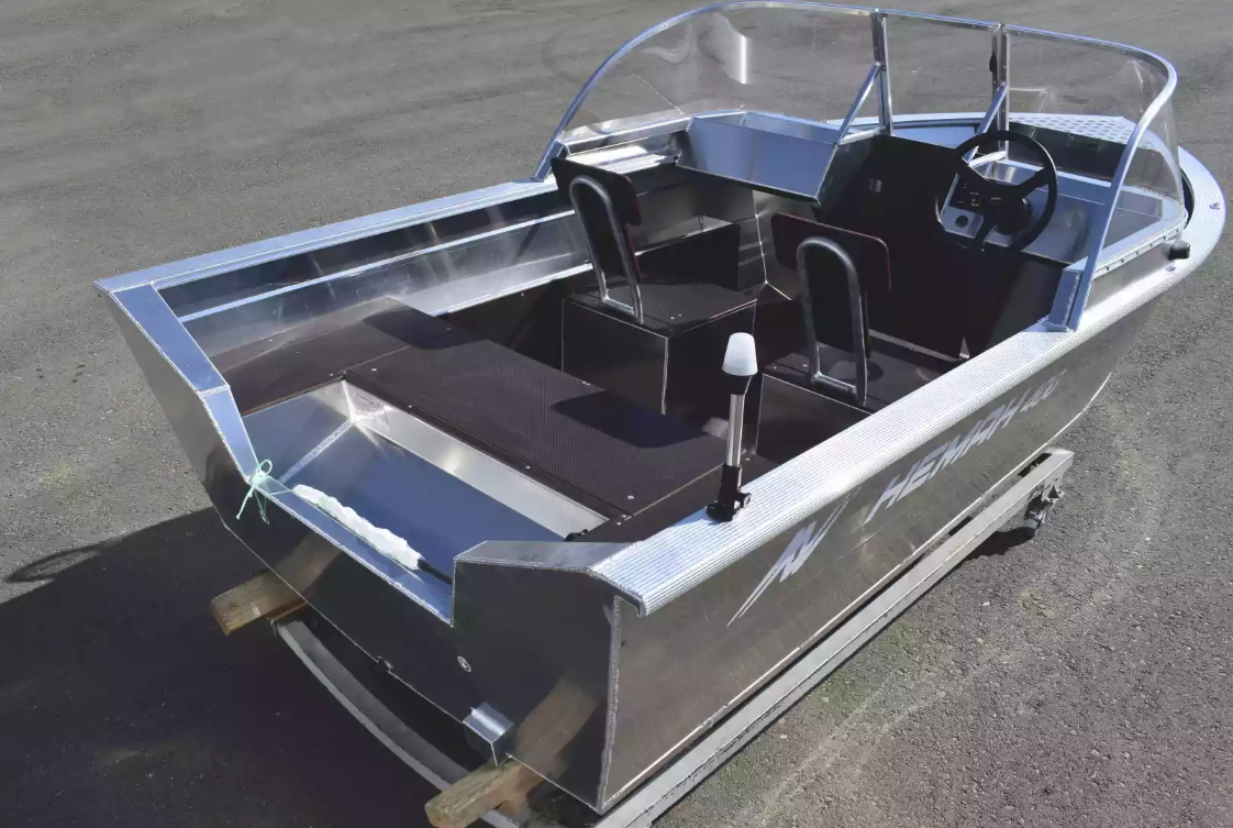 Алюминиевая лодка  Неман-400 DCM в Чите