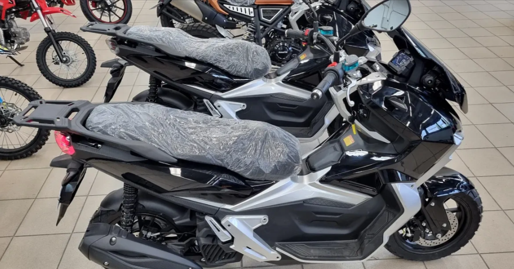 МаксиСкутер PROMAX ADV 200(49) (REPLICA HONDA) в Чите