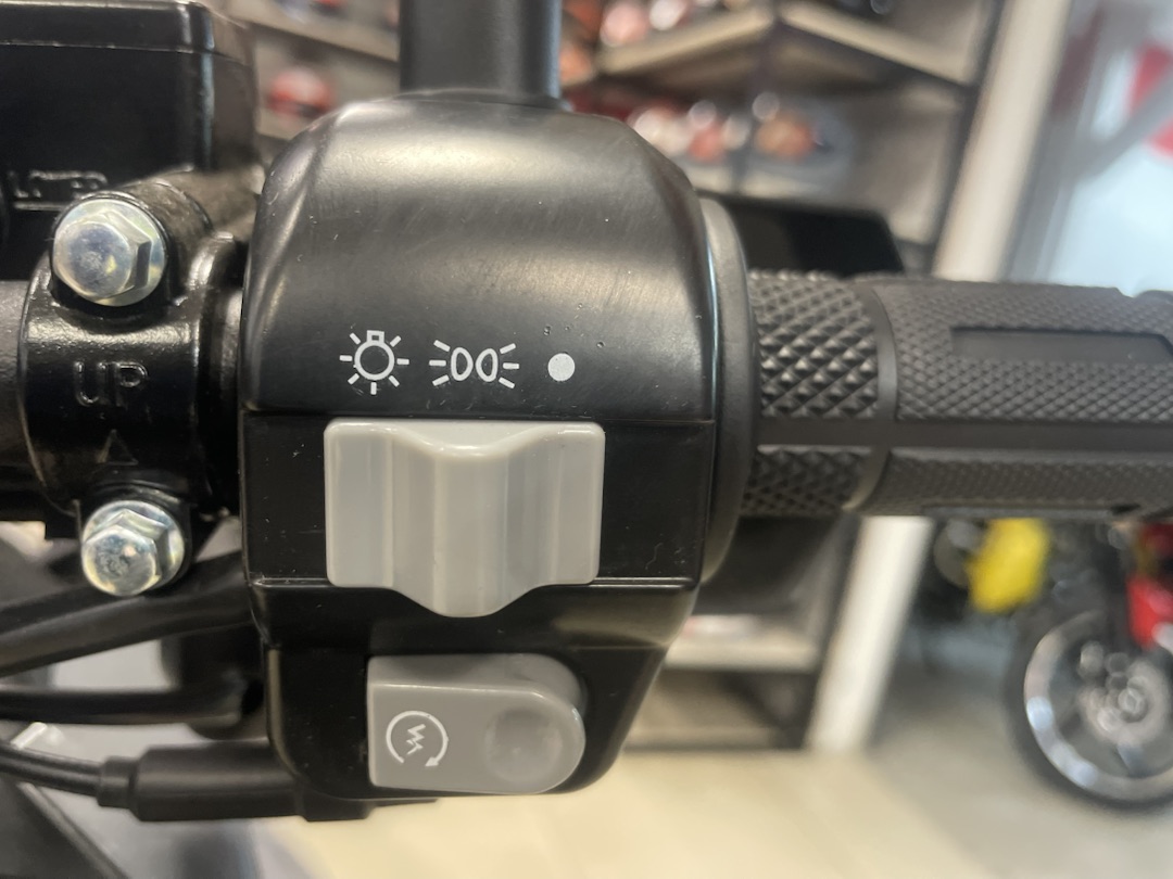 Скутер PROMAX STALKER ARMY 240(49) в Чите