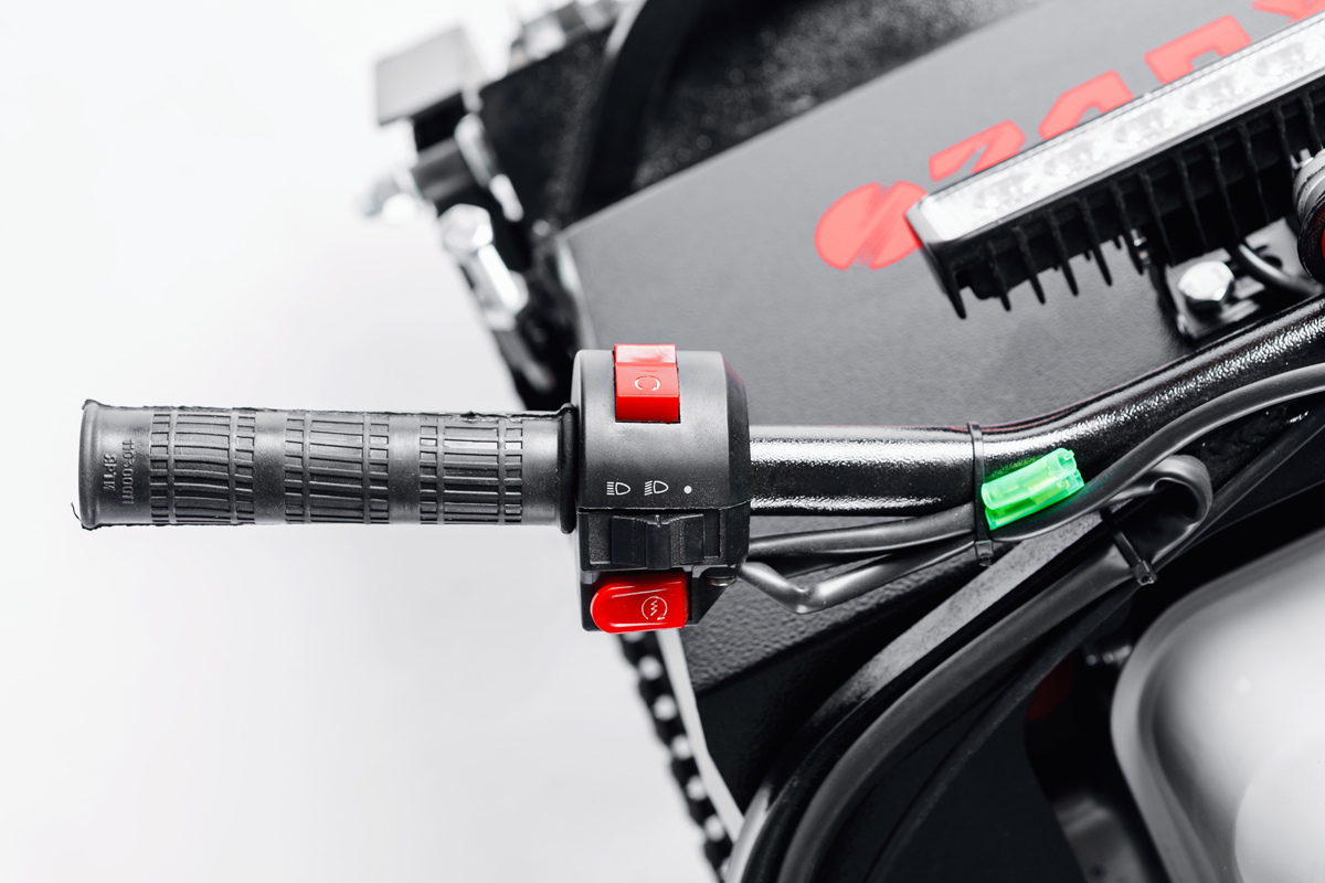 МОТОБУКСИРОВЩИК IKUDZO 1100/380 К7 в Чите