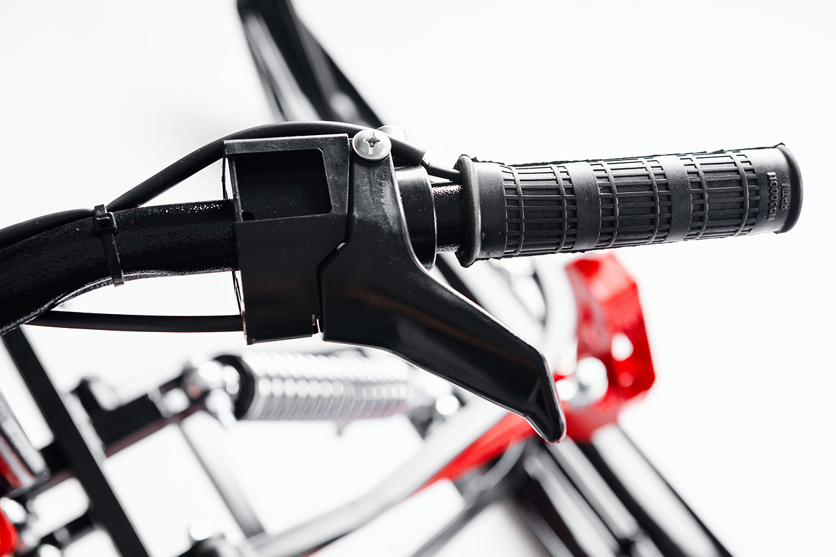 Лыжный модуль IKUDZO с подогревом ручек пластиковые лыжи в Чите