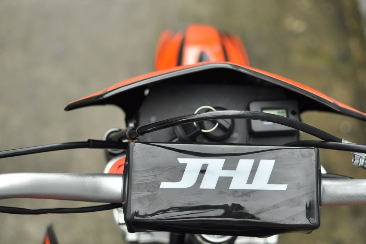 Мотоцикл JHLMOTO JHL MX300 PR300 (175FMN) в Чите