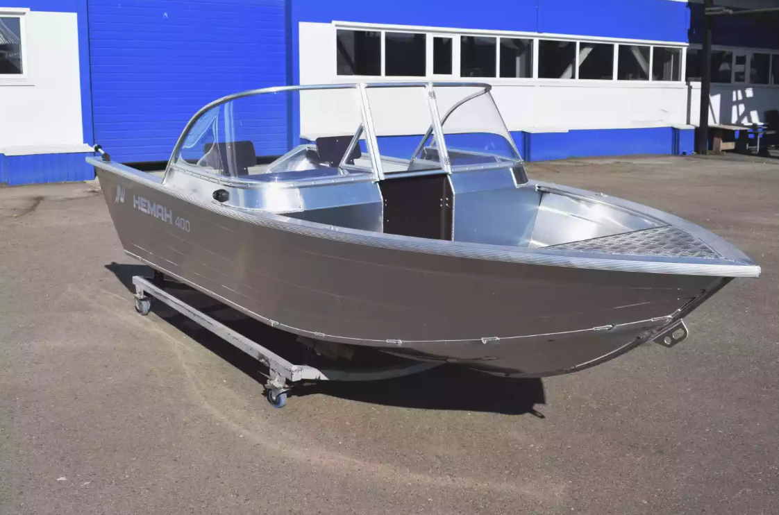 Алюминиевая лодка  Неман-400 DCM в Чите