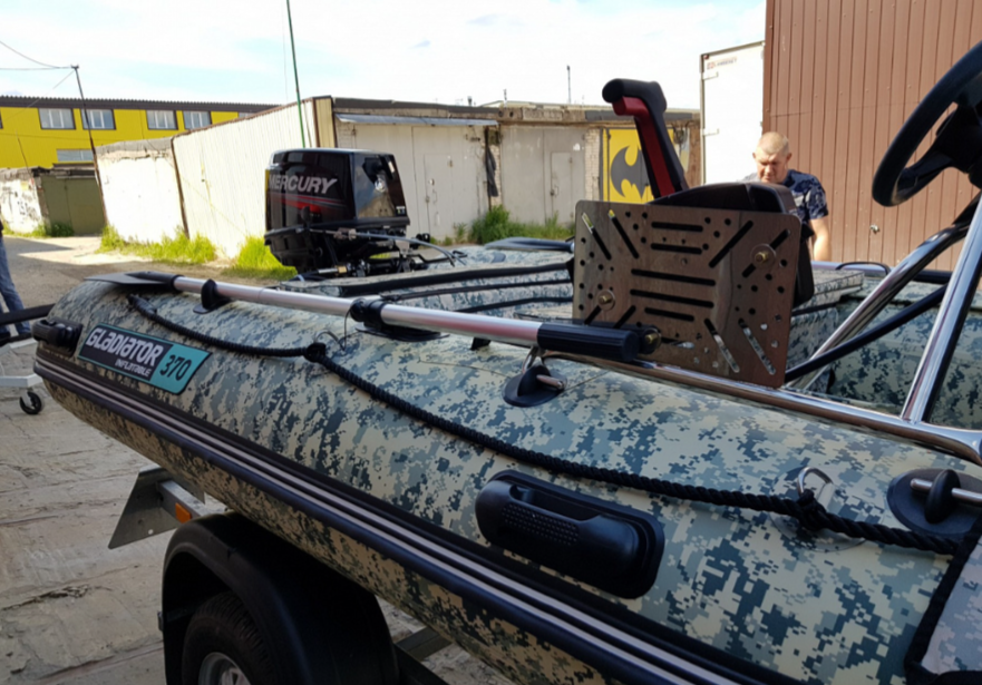 НАДУВНАЯ ЛОДКА GLADIATOR C370AL в Чите