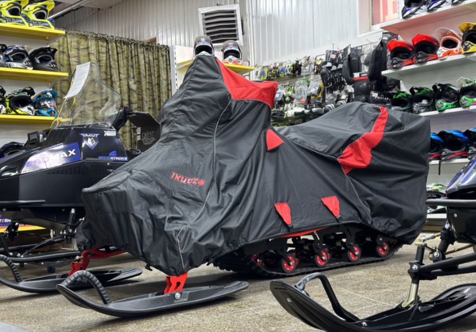 Чехол транспорт. снегохода IKUDZO HUNTER черно-красный Оксфорд ПРЕМИУМ качества с лого IKUDZO в Чите