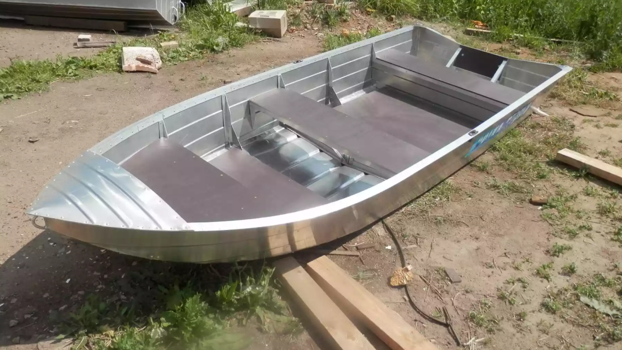 Алюминиевая лодка Вятка-Профи 32 в Чите