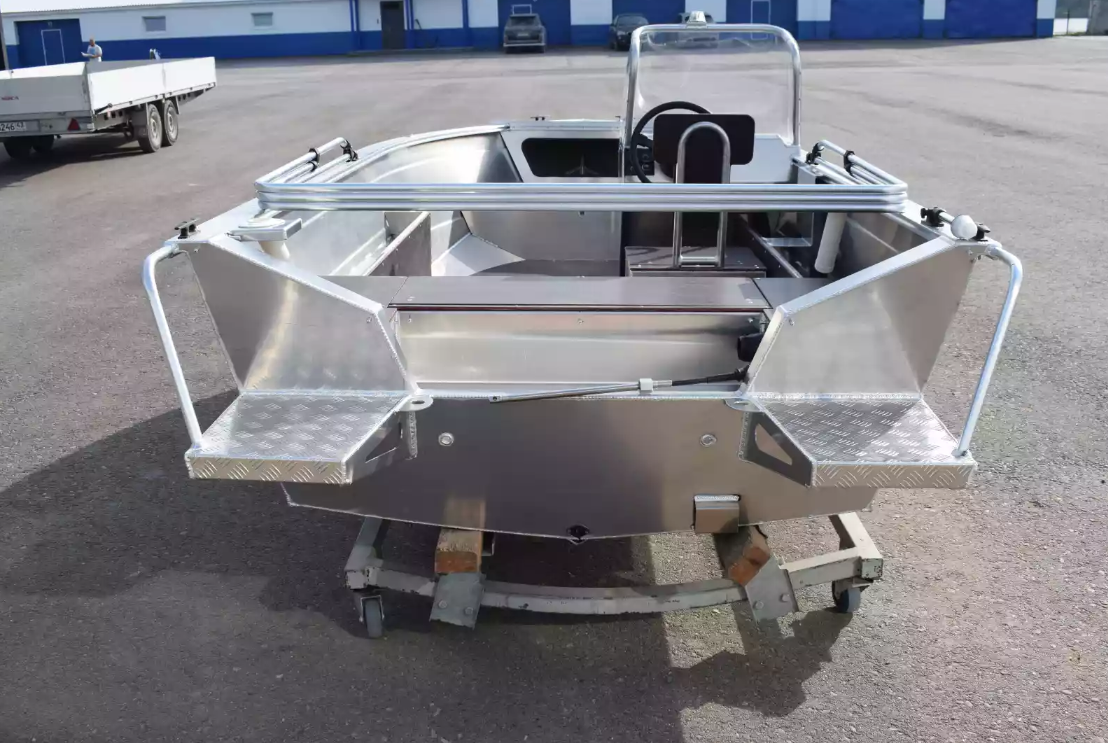 Алюминиевая лодка Неман-400 С в Чите