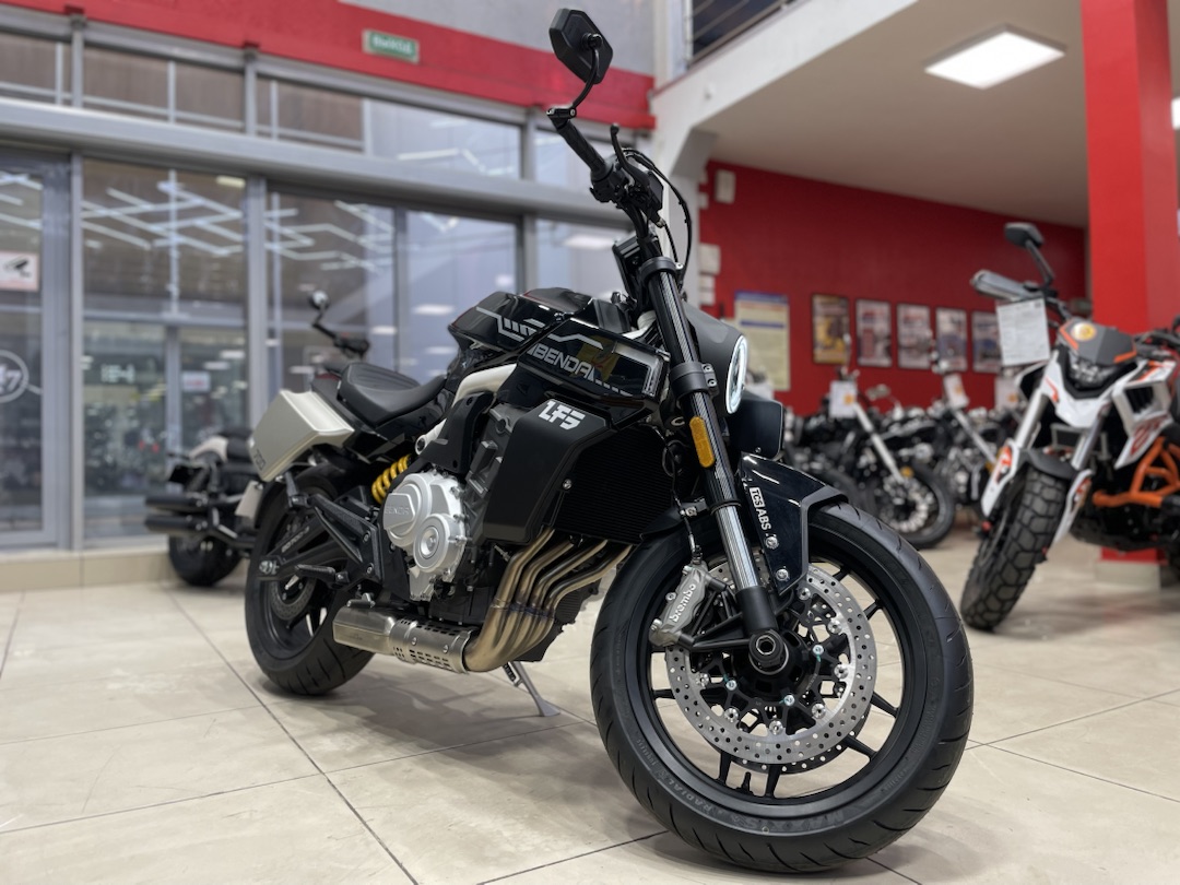Мотоцикл Benda LFS 700 в Чите