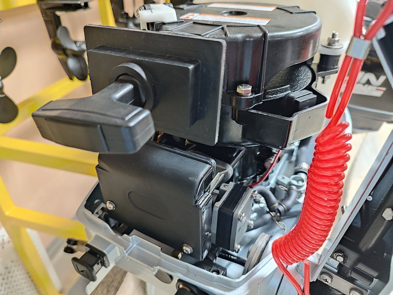 Лодочный мотор PROMAX SP5FHS (внешний бак 12 л) в Чите