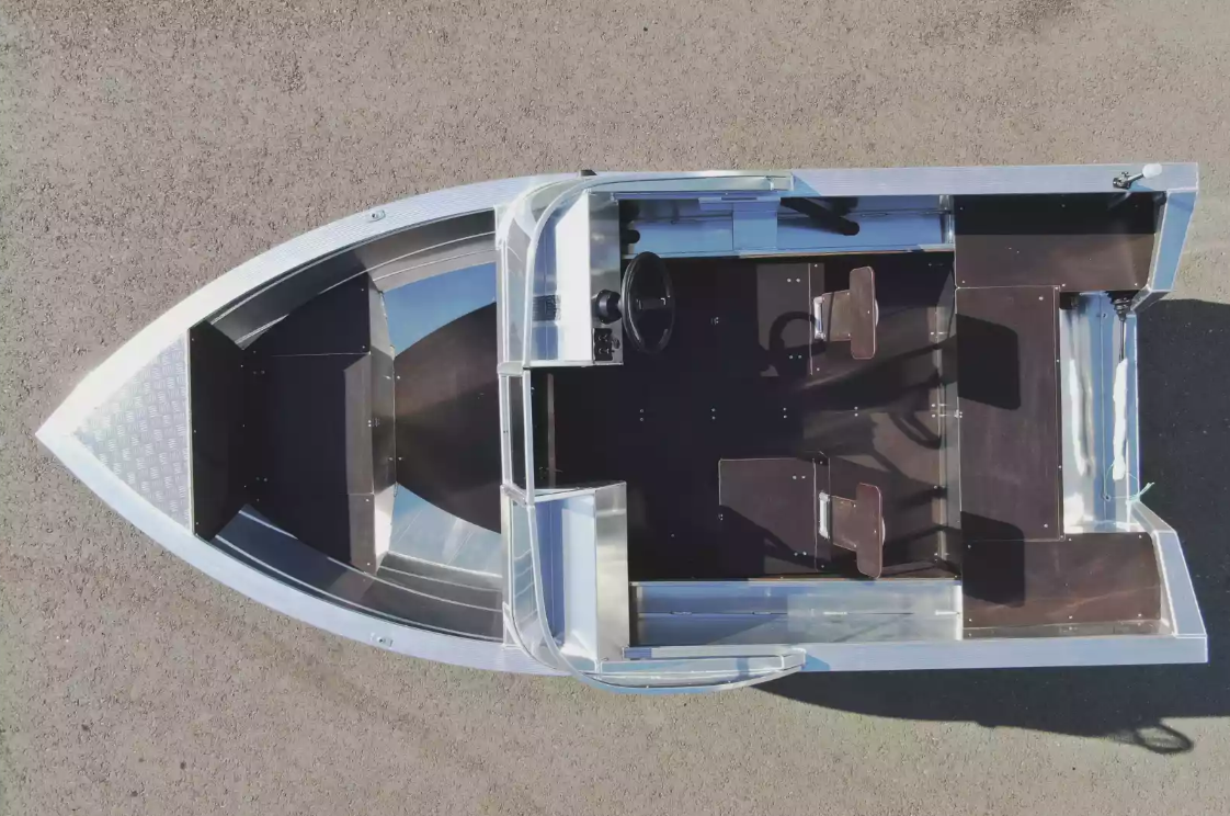 Алюминиевая лодка  Неман-400 DCM в Чите