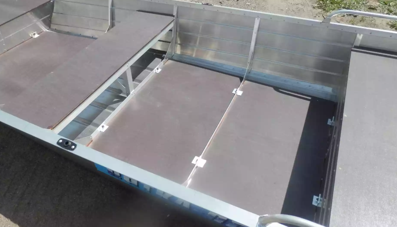 Алюминиевая лодка Вятка-Профи 32 в Чите