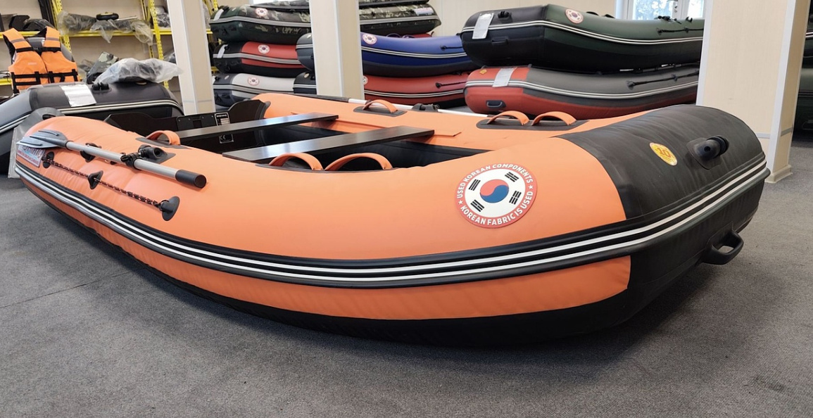 КОМПЛЕКТ ЛОДКА MISHIMO LITE 400 + МОТОР 9,9 (20) Л.С. в Чите