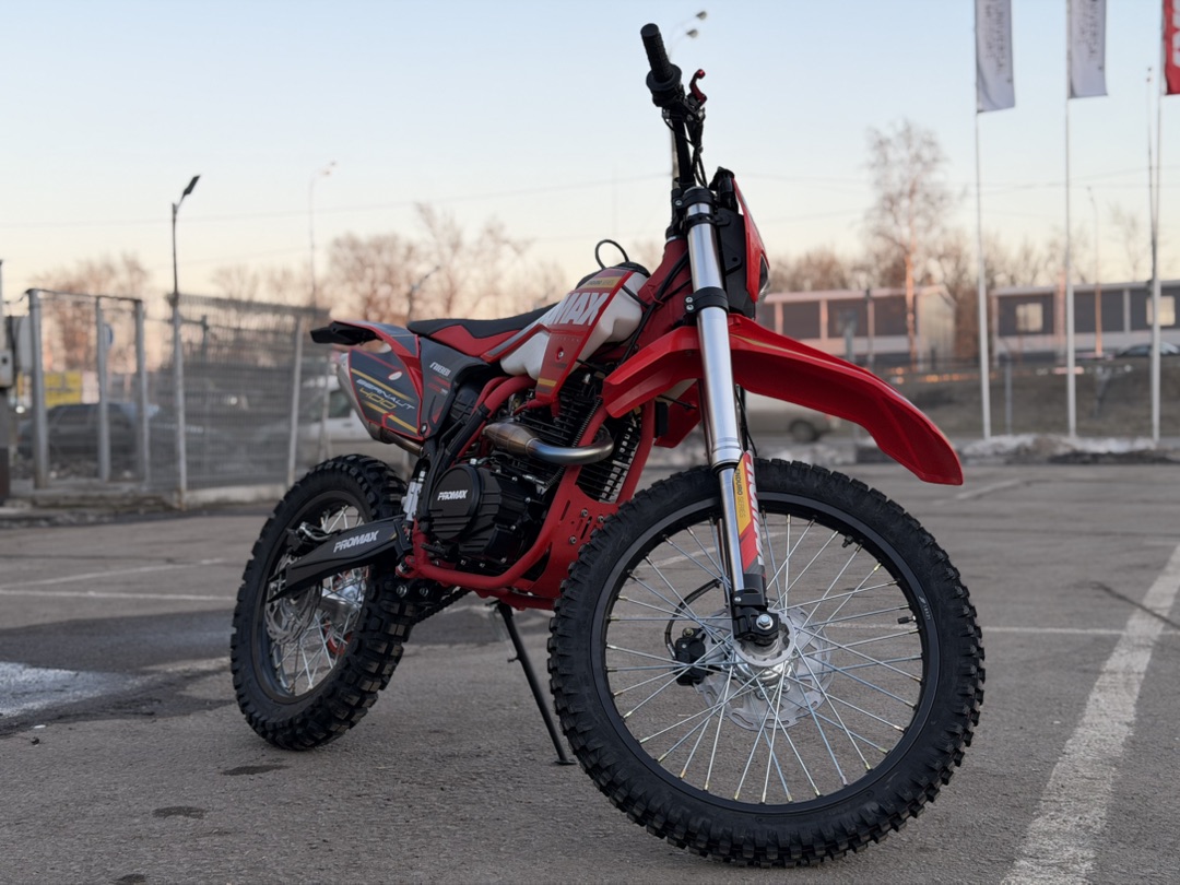 Кроссовый мотоцикл (эндуро) PROMAX BERNAUT 400 в Чите