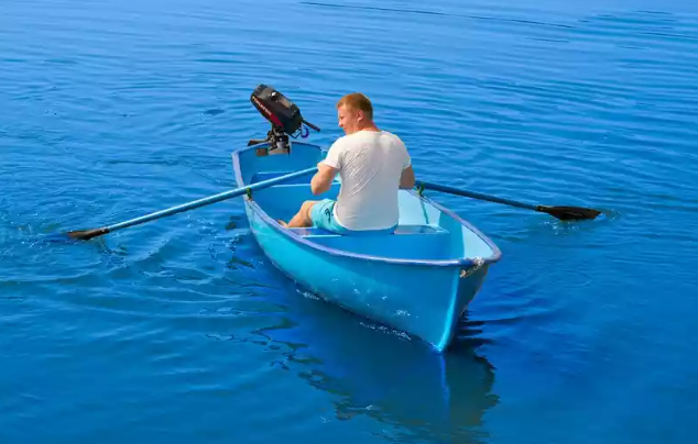 Стеклопластиковая лодка Омуль в Чите