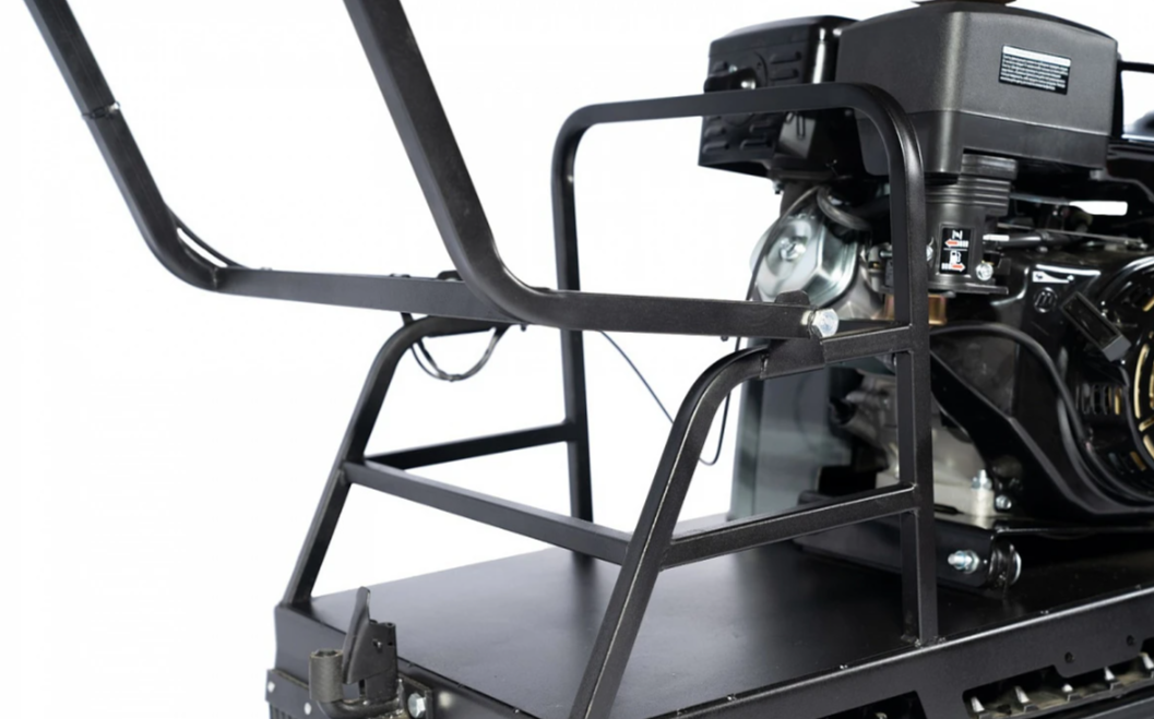 Мотобуксировщик БУРЛАК-M2 LFK 13 л.с. (передний привод, катки) в Чите