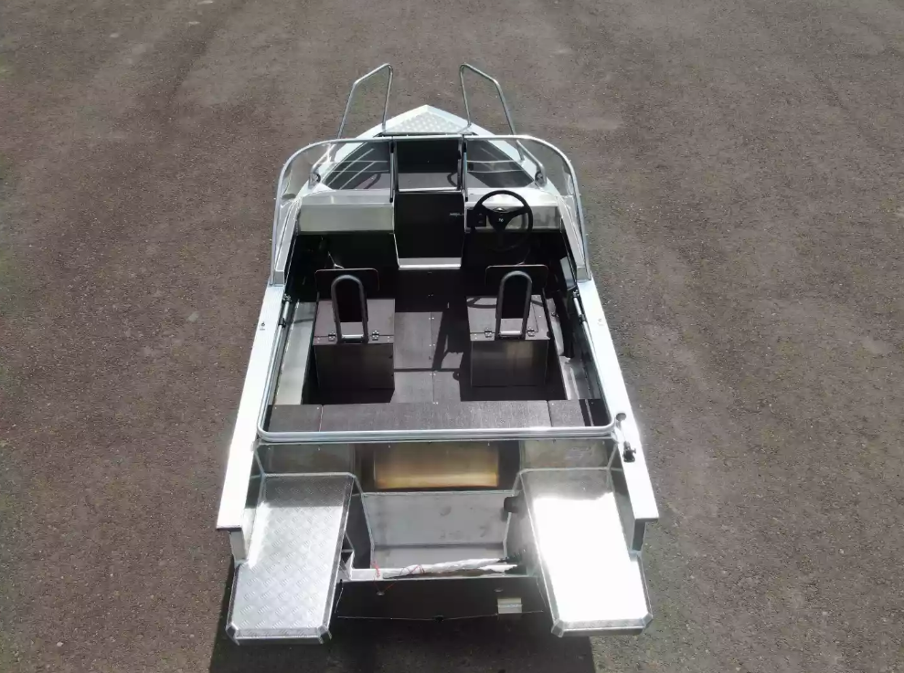 Алюминиевая лодка  Неман-400 DCM NEW в Чите