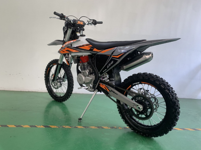 Мотоцикл JHLMOTO JHL LX4 CB300RL (175FMN) в Чите