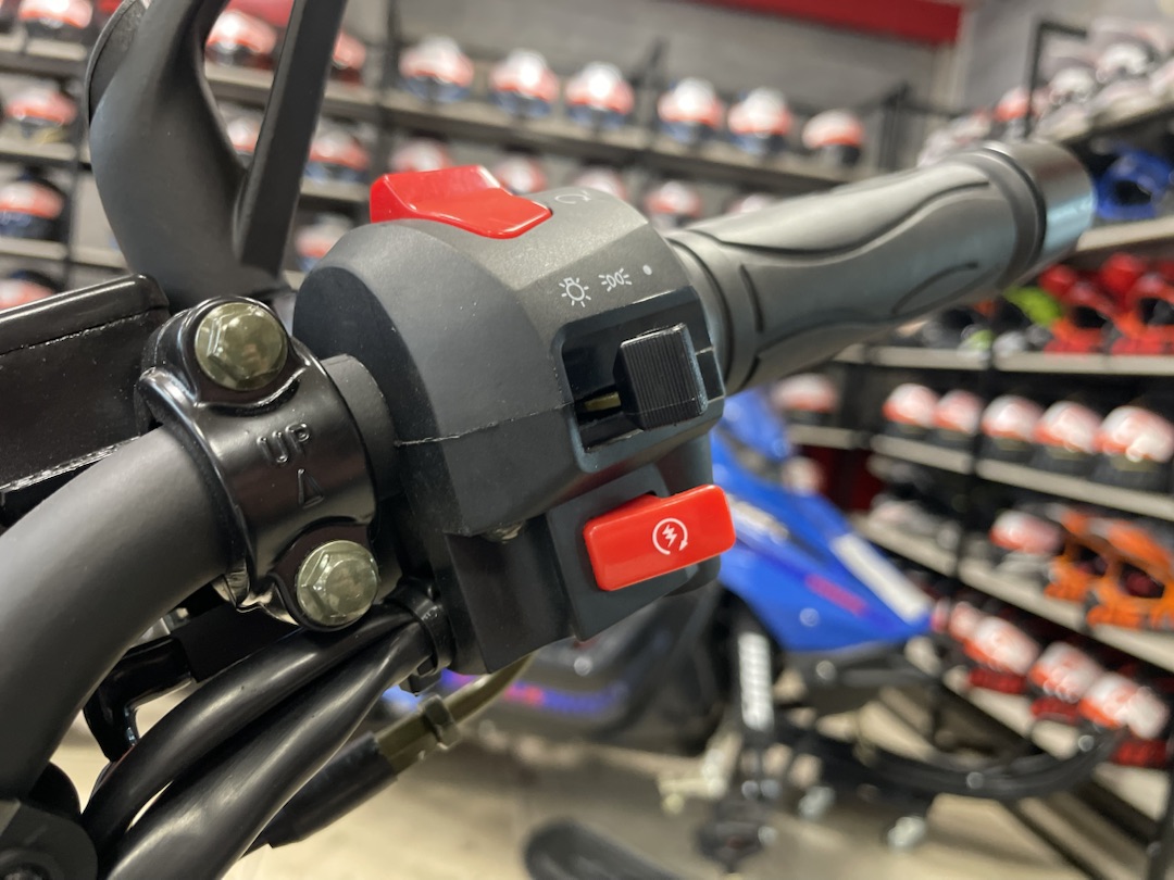 Мопед PROMAX CB150R (49) в Чите