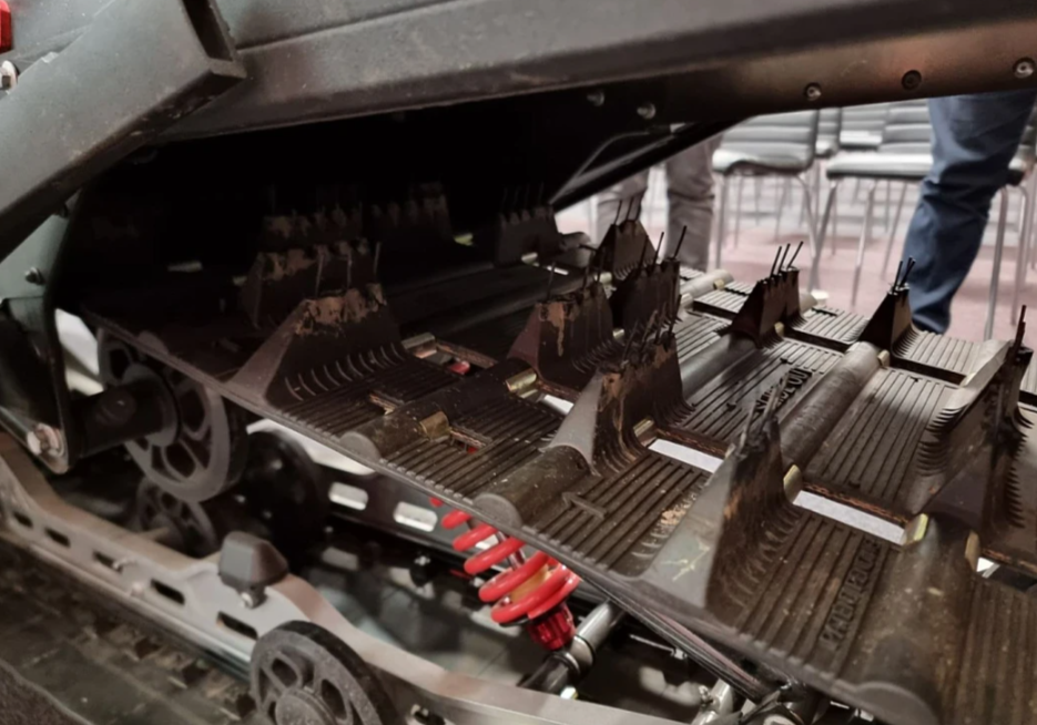 Снегоход AODES Siberiacross 1000 SWT 600mm LCD 6.8 в Чите