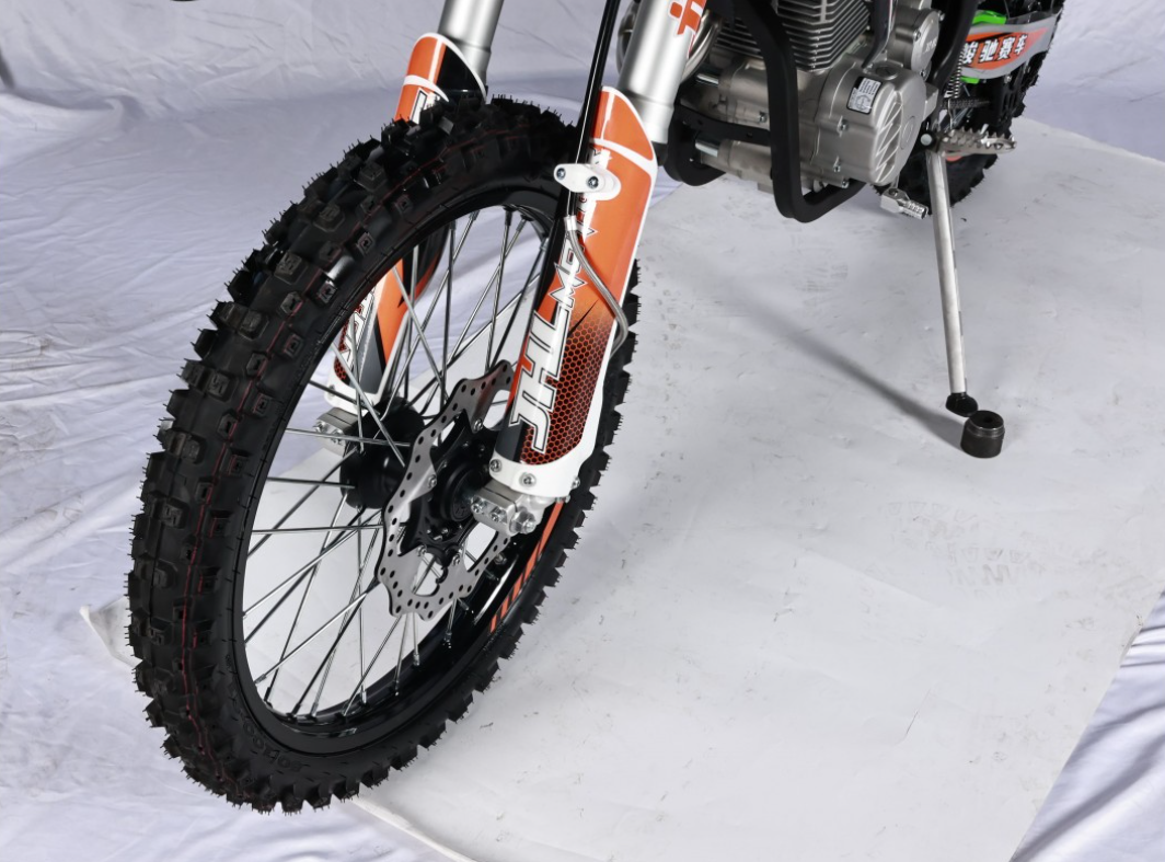 Мотоцикл JHLMOTO JHL LX1 CB250 (172FMM-3A) в Чите