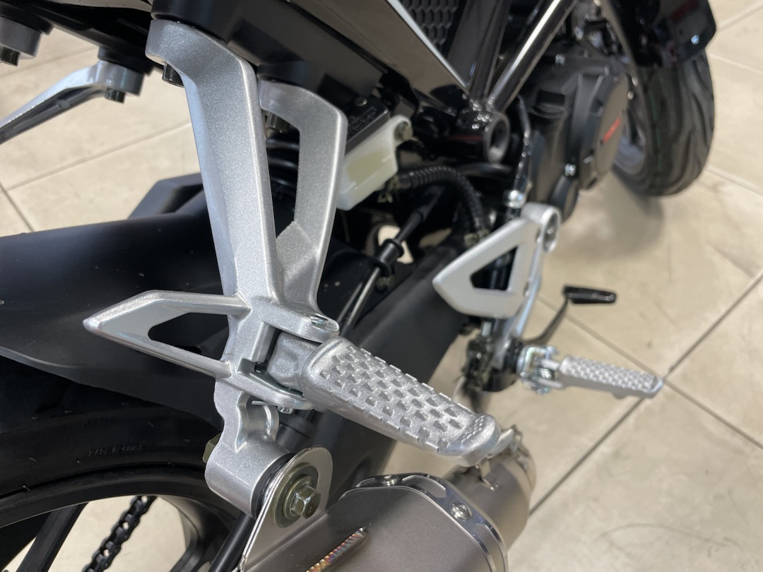 Мопед PROMAX CB150R (49) в Чите