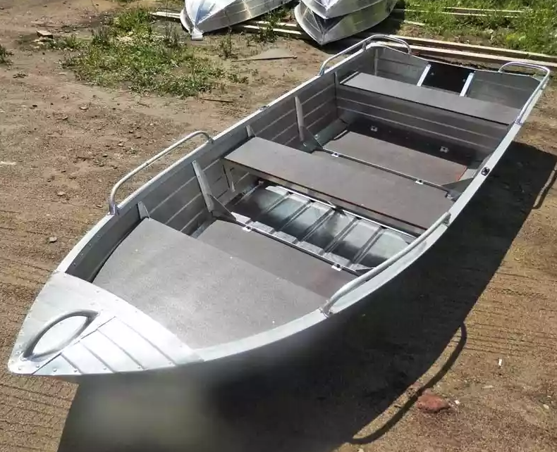 Алюминиевая лодка Вятка-Профи 37 в Чите