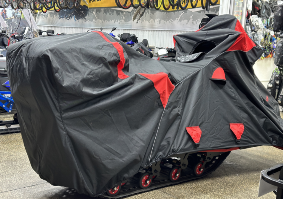 Чехол транспорт. снегохода IKUDZO HUNTER черно-красный Оксфорд ПРЕМИУМ качества с лого IKUDZO в Чите