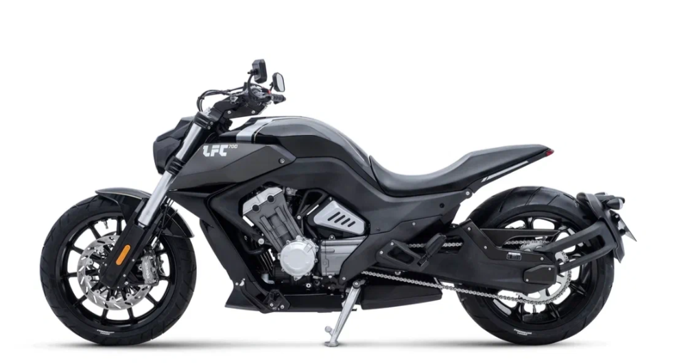 Мотоцикл Benda LFC 700 в Чите