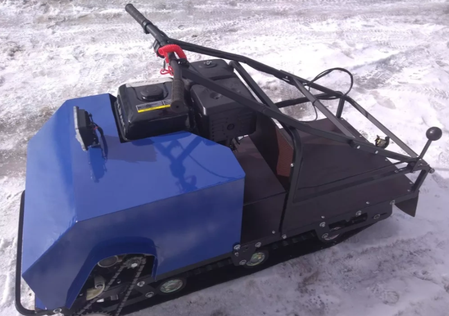 Мотобуксировщик AhtaR ЗИМА с реверсом (задний ход) в Чите