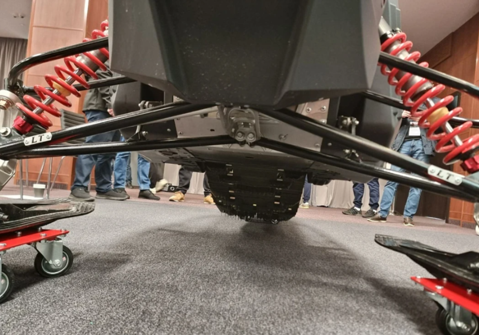 Снегоход AODES Siberiacross 1000 SWT 600mm LCD 6.8 в Чите