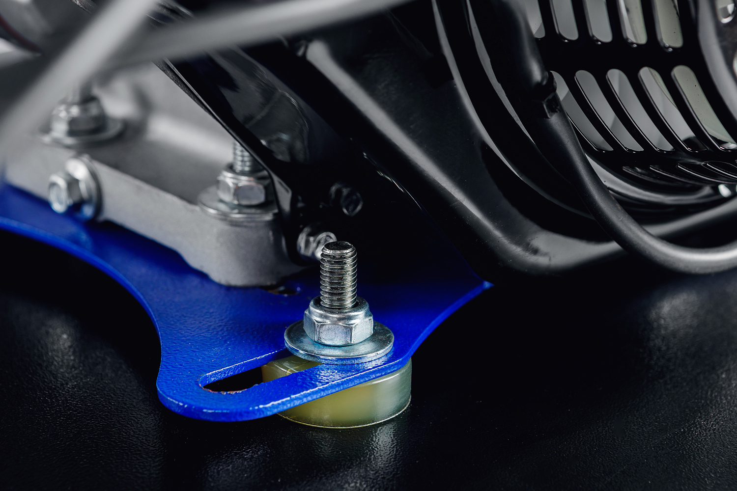 МОТОБУКСИРОВЩИК IKUDZO LONG 2.0 1700/500 EKR19 в Чите