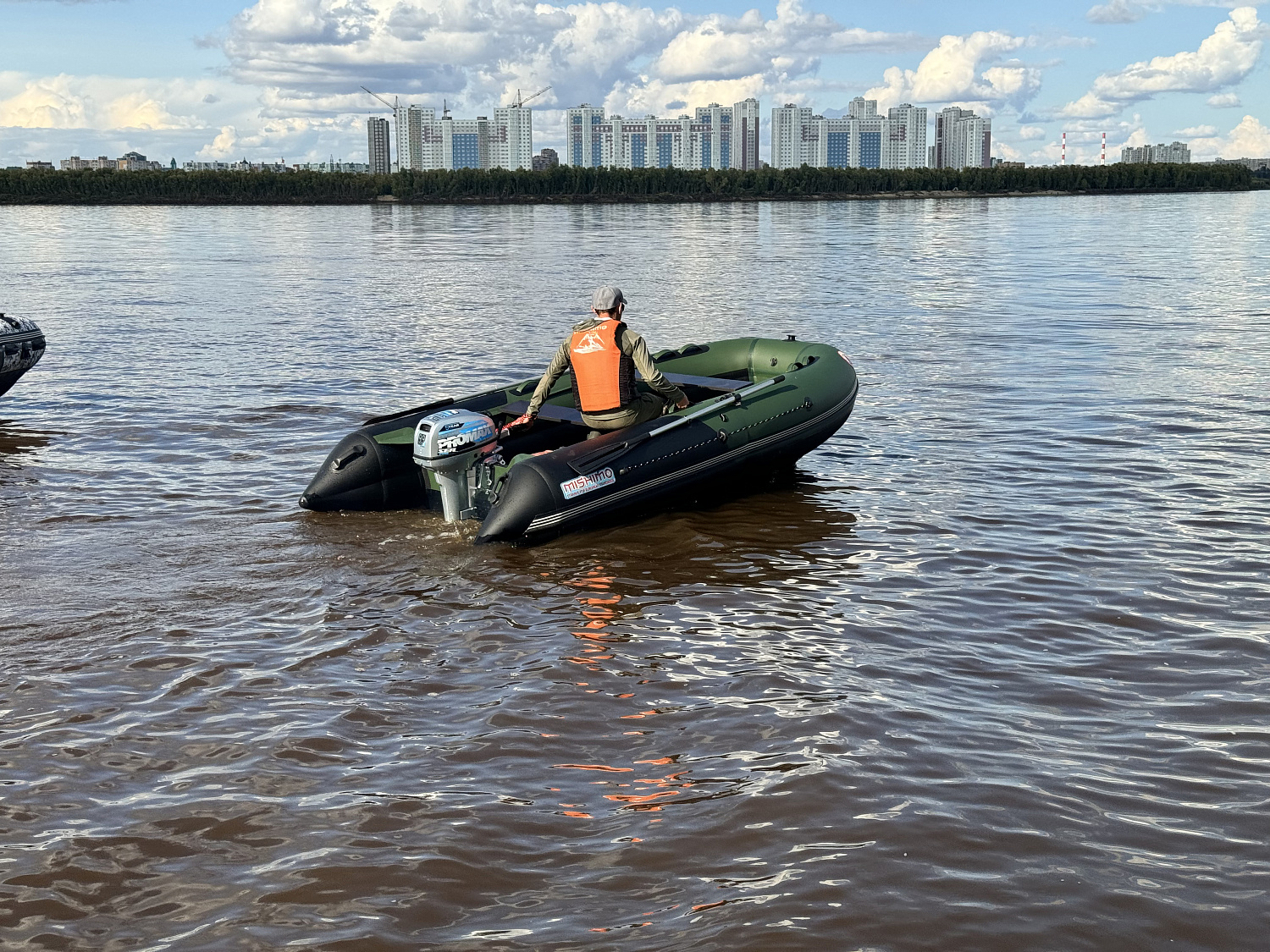 Лодка MISHIMO BIG FLOOR 380 в Чите