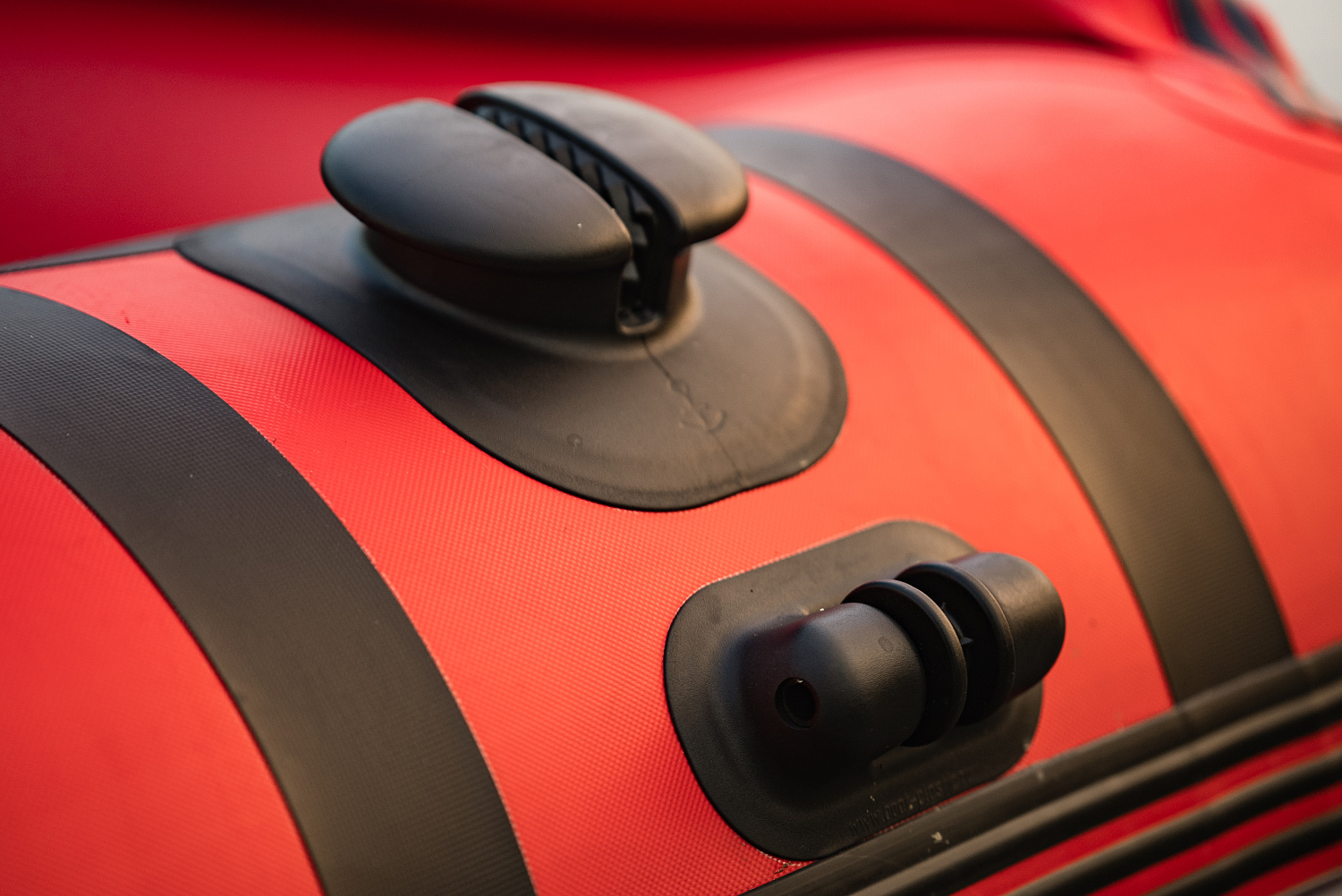 Лодка MISHIMO RIVER FJET PRO 430  под водомет в Чите