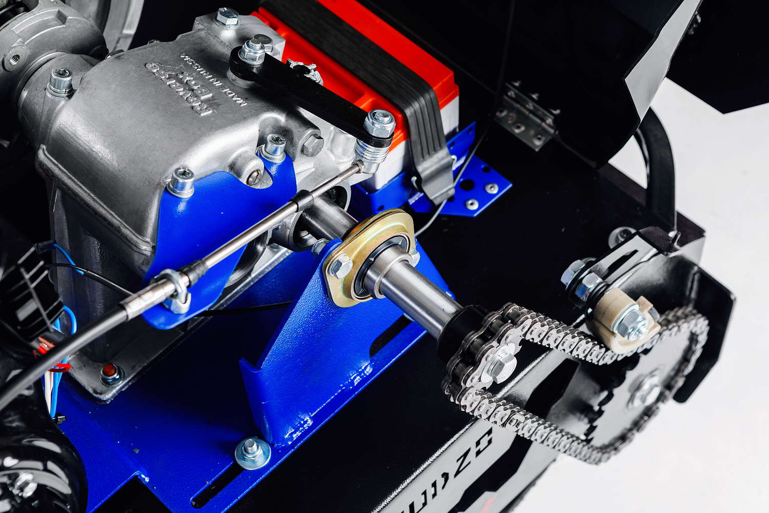 МОТОБУКСИРОВЩИК IKUDZO LONG 2.0 1700/500 EKR19 в Чите