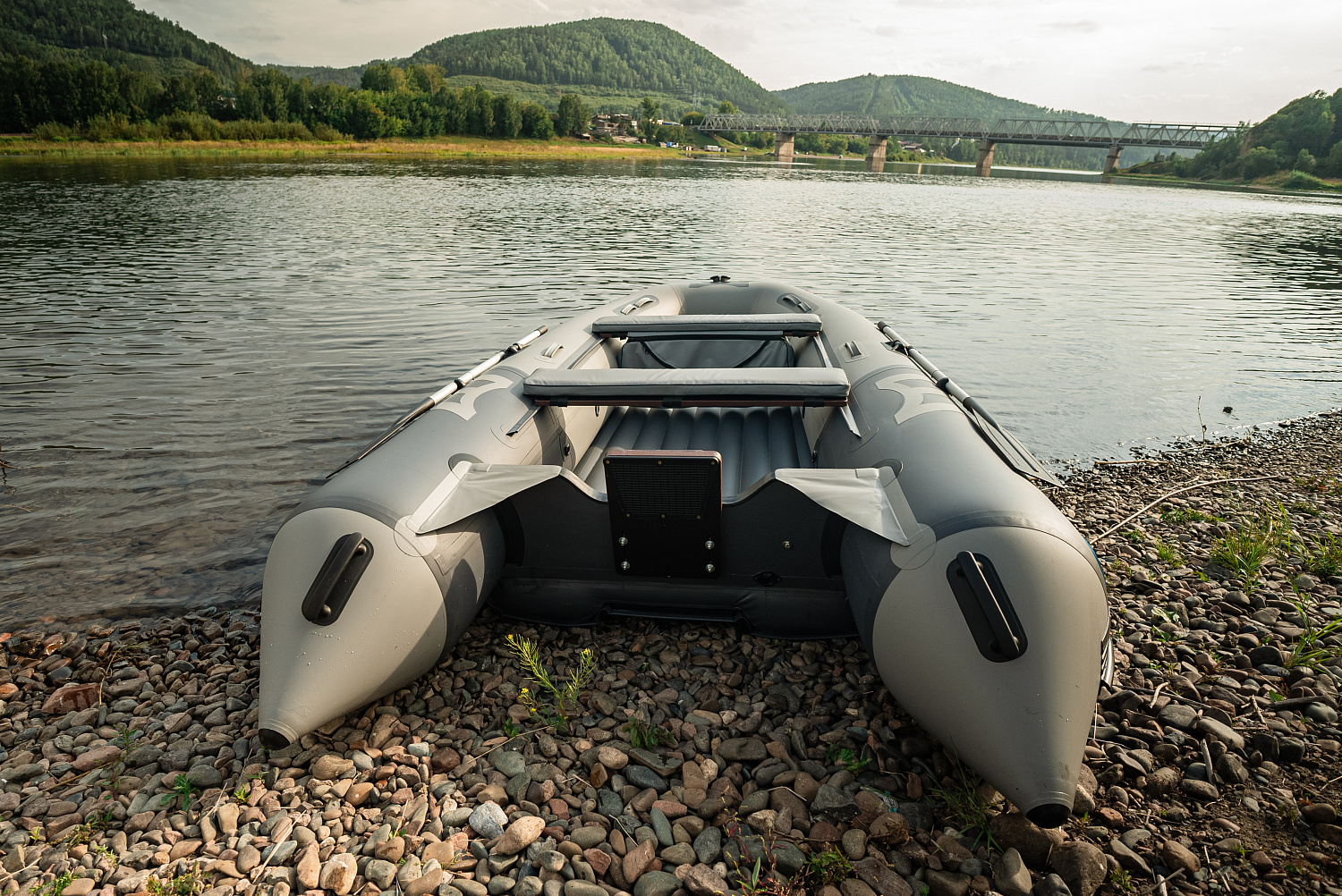 Лодка MISHIMO RIVER JET 390 под водомет в Чите