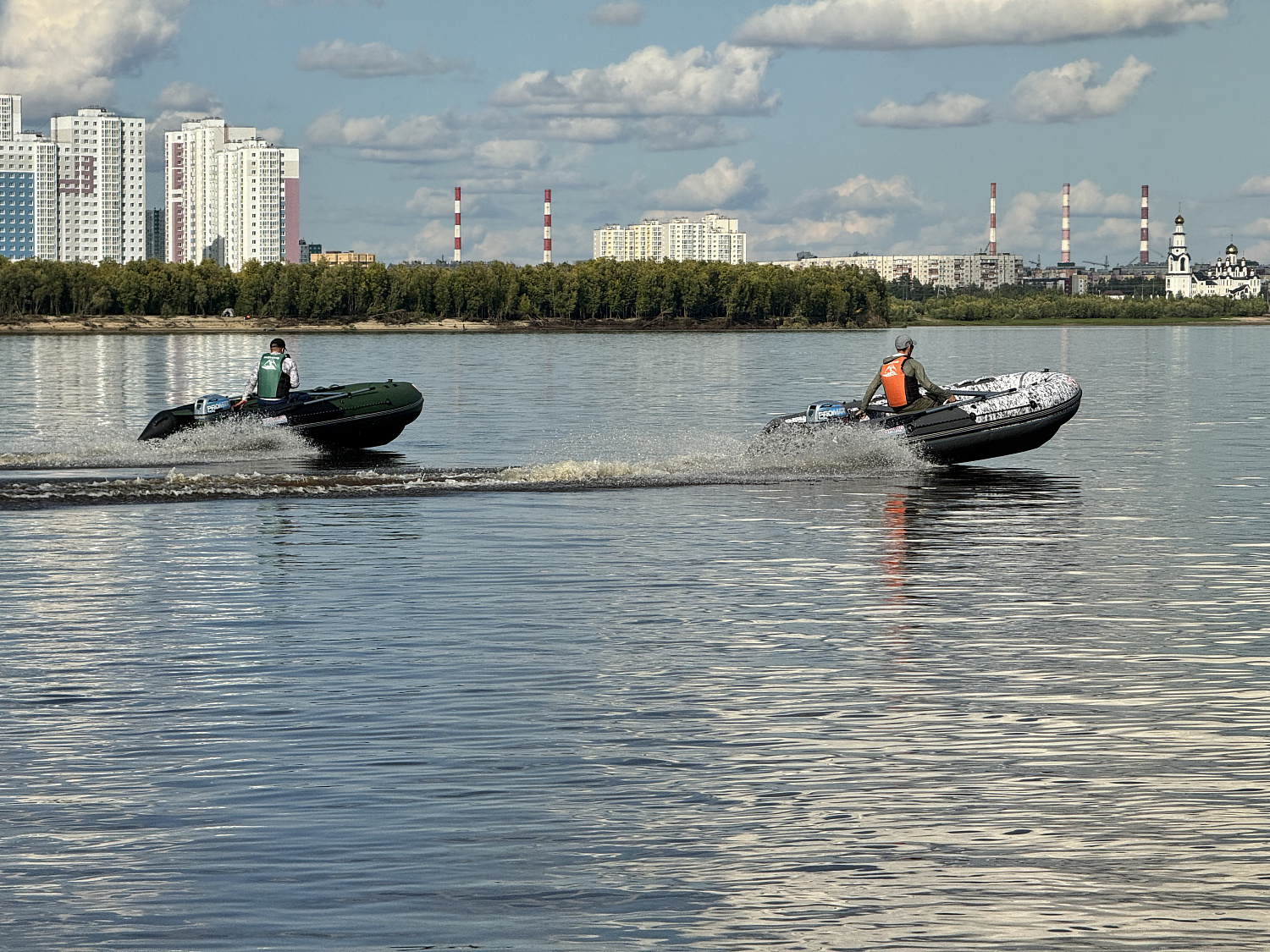 Лодка MISHIMO BIG FLOOR 440 в Чите