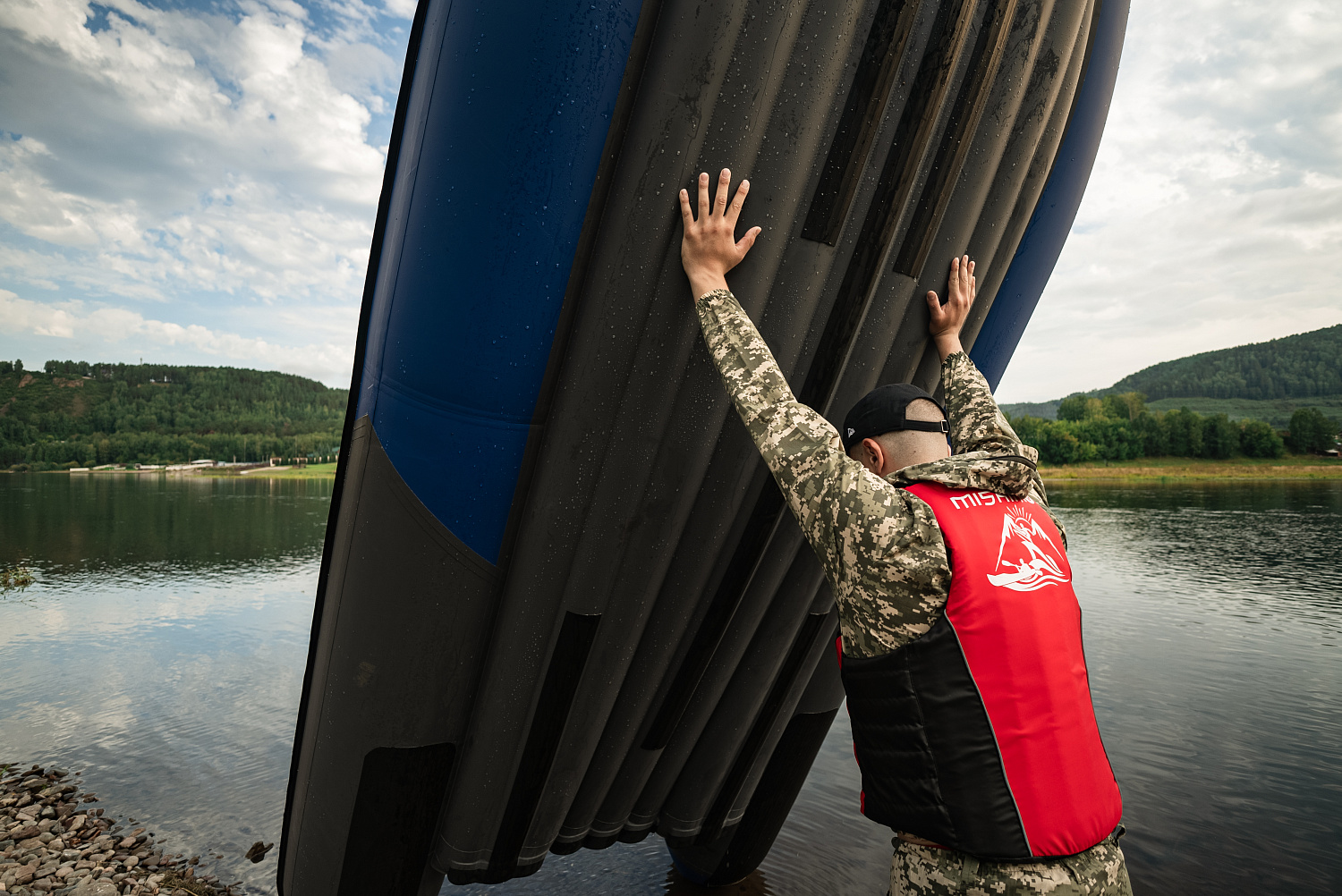 Лодка MISHIMO RIVER FJET PRO 430  под водомет в Чите